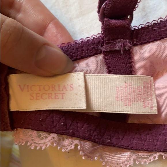 Victoria’s Secret bra - Picture 4 of 4